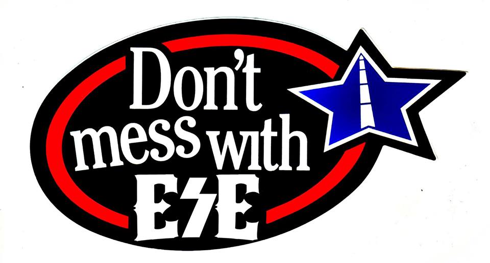 Ese logo